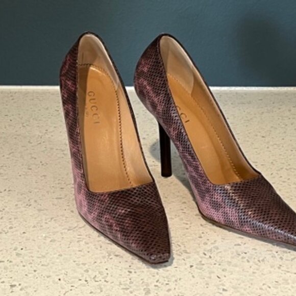 GORGEOUS Gucci Snakeskin Heels/Pumps - VINTAGE 1990's in AMAZING SHAPE - Sz 7B - Picture 10 of 11